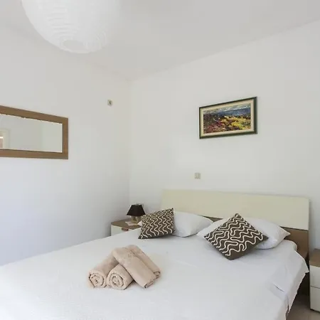 Apartment Maria Donje Celo